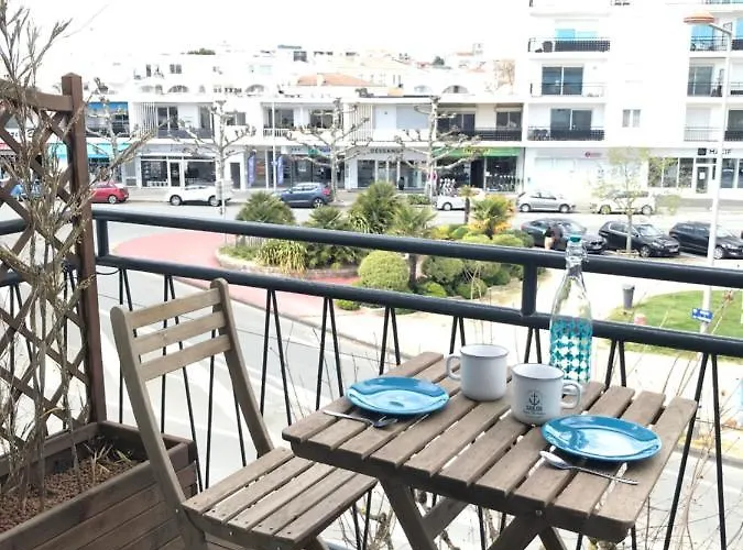 Royan, 200 M De La Royan